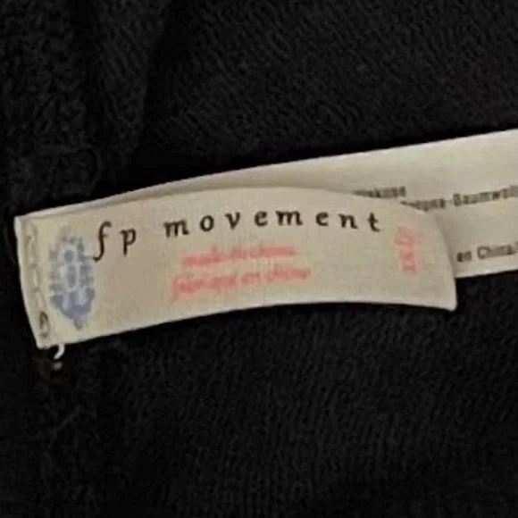 Free People Movement XS Mid-Rise Buckle Ankle Detail Black Pants - Picture 7 of 9